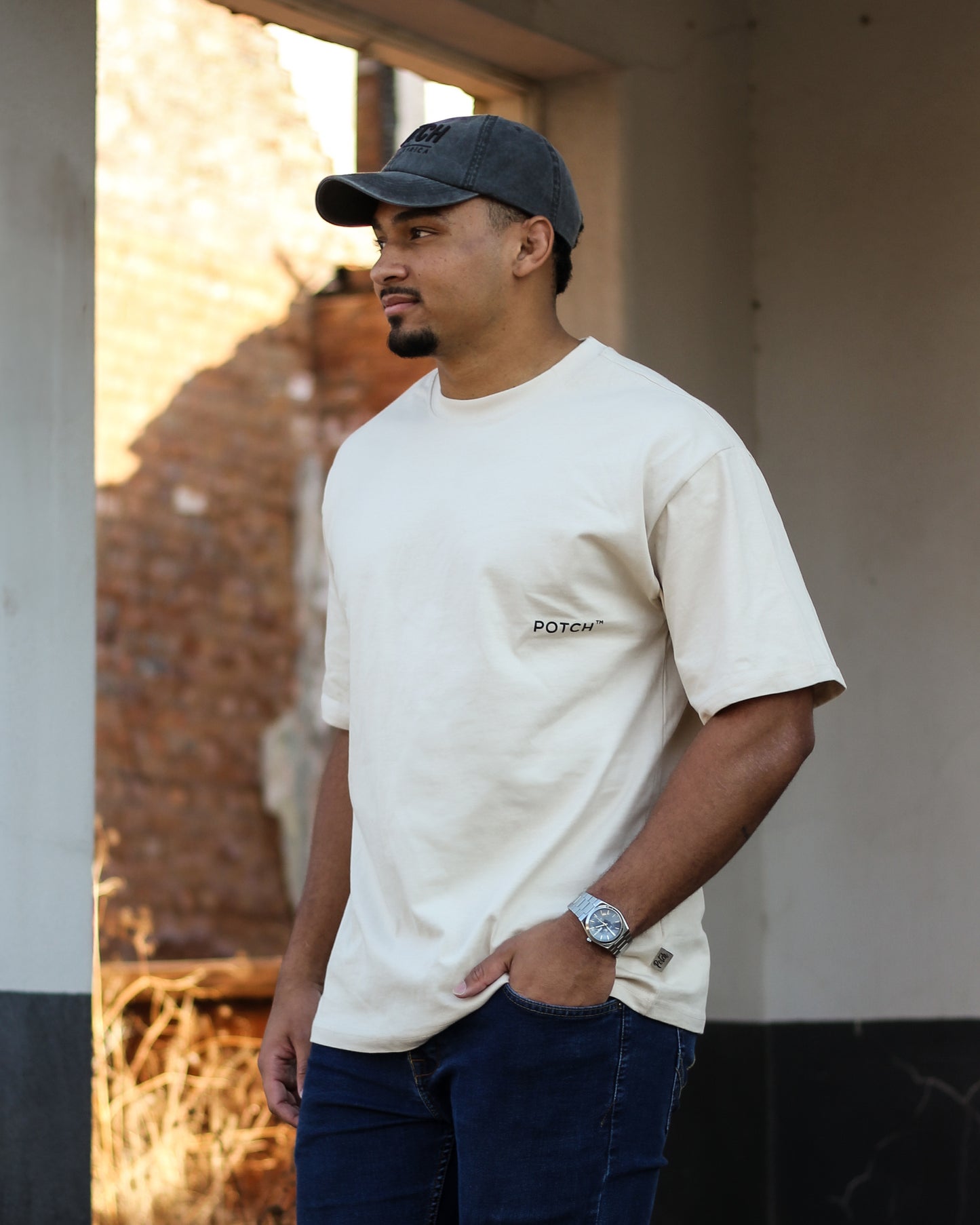 Saturday Club Graphic T-shirt